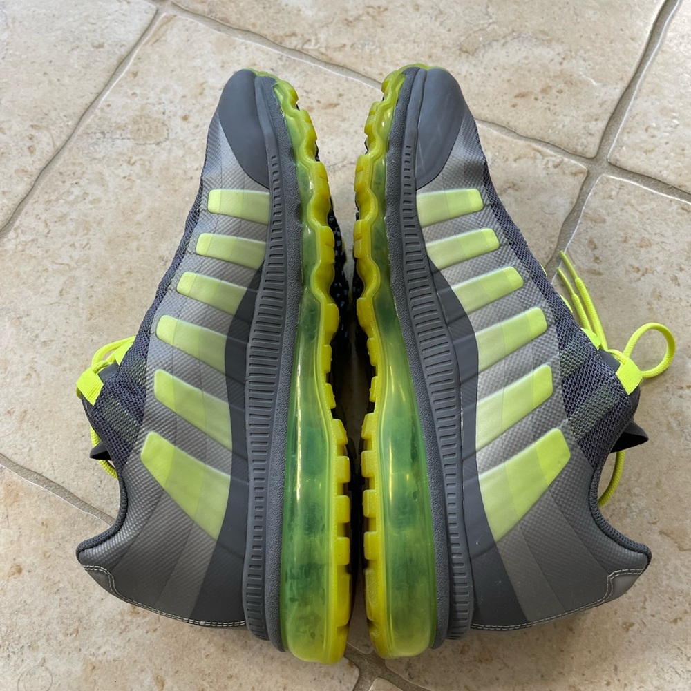 Air Max 95. Size 10.5. No box - Picture 2 of 3